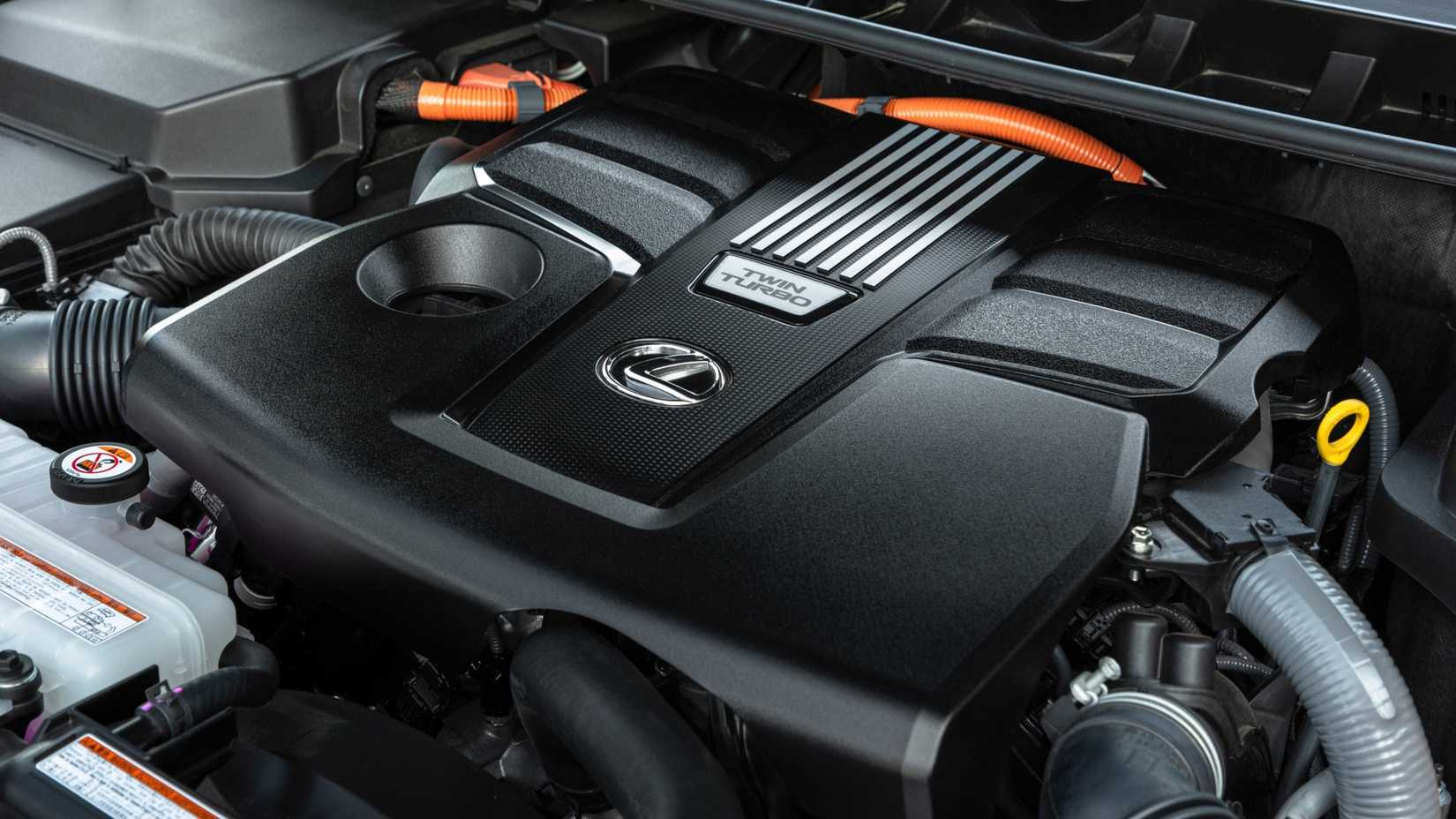2025 Lexus LX 700h Engine
