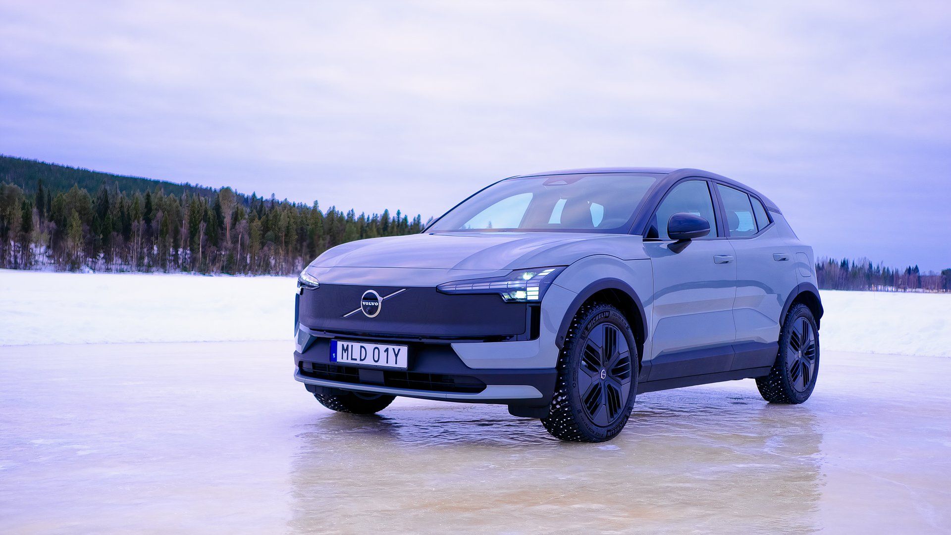 2026 Volvo EX30 Cross Country Driven On Ice