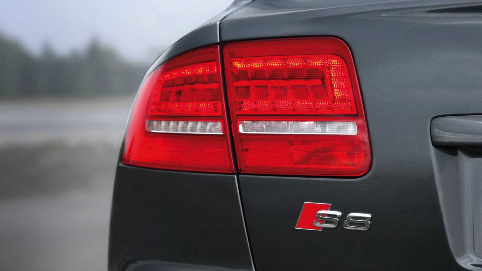 Audi-S8-2008-HD-972e75771ba71187f144181f6213516263bcd8a5b