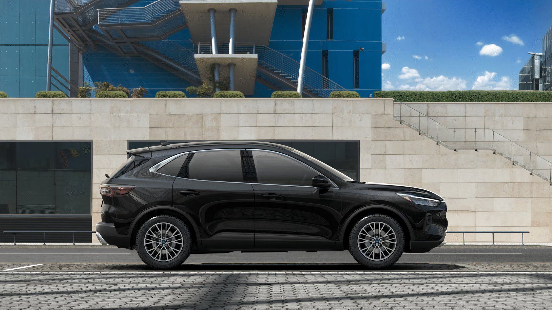 Black Escape PHEV profile