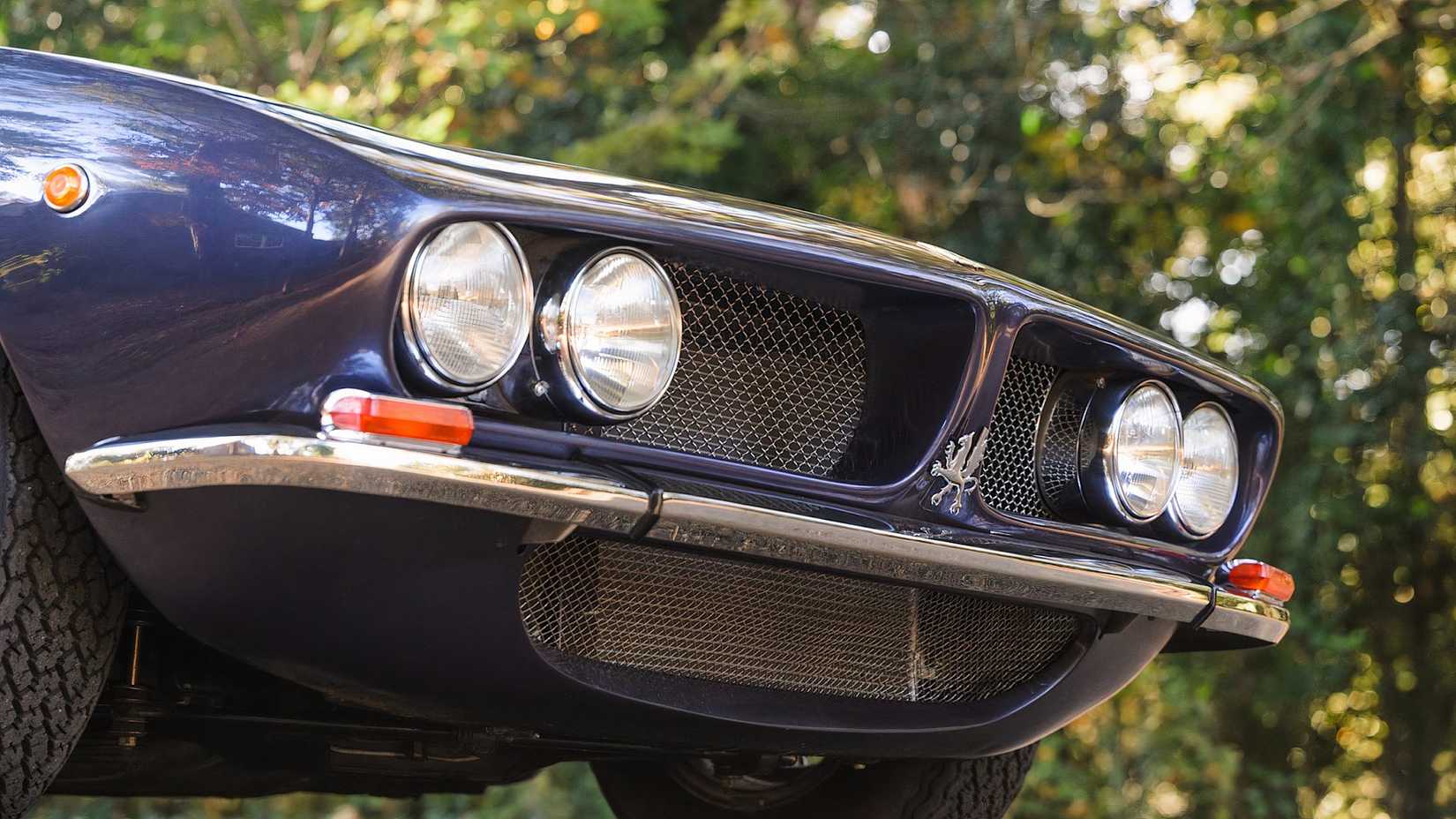 Grade e faróis Iso Grifo Série I 1970