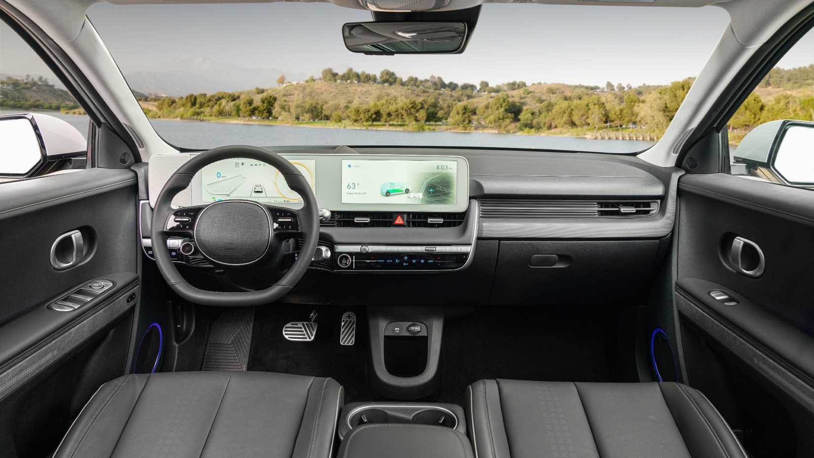 2022 Ioniq 5 Interior Front Cabin show