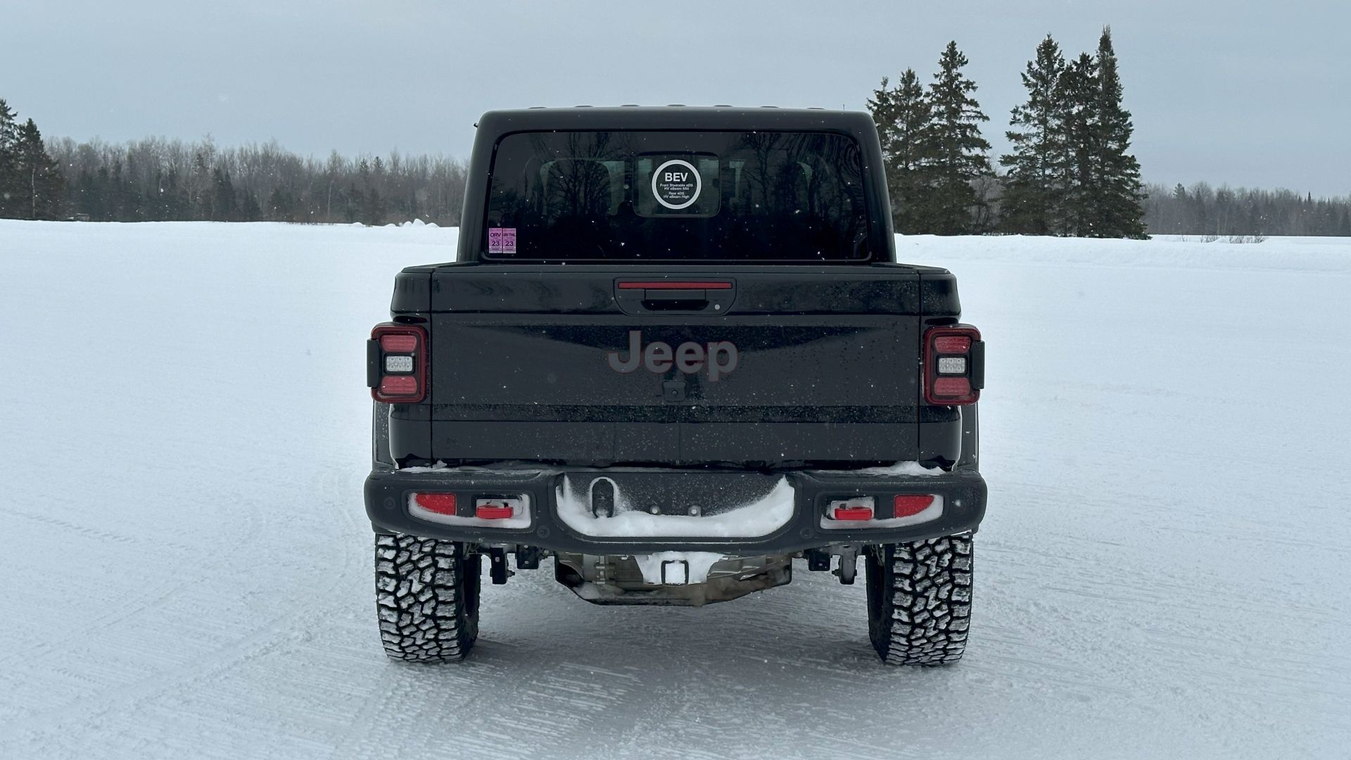 Driving Magna’s EtelligentTerrain Demo Vehicle Is Absolutely Hilarious