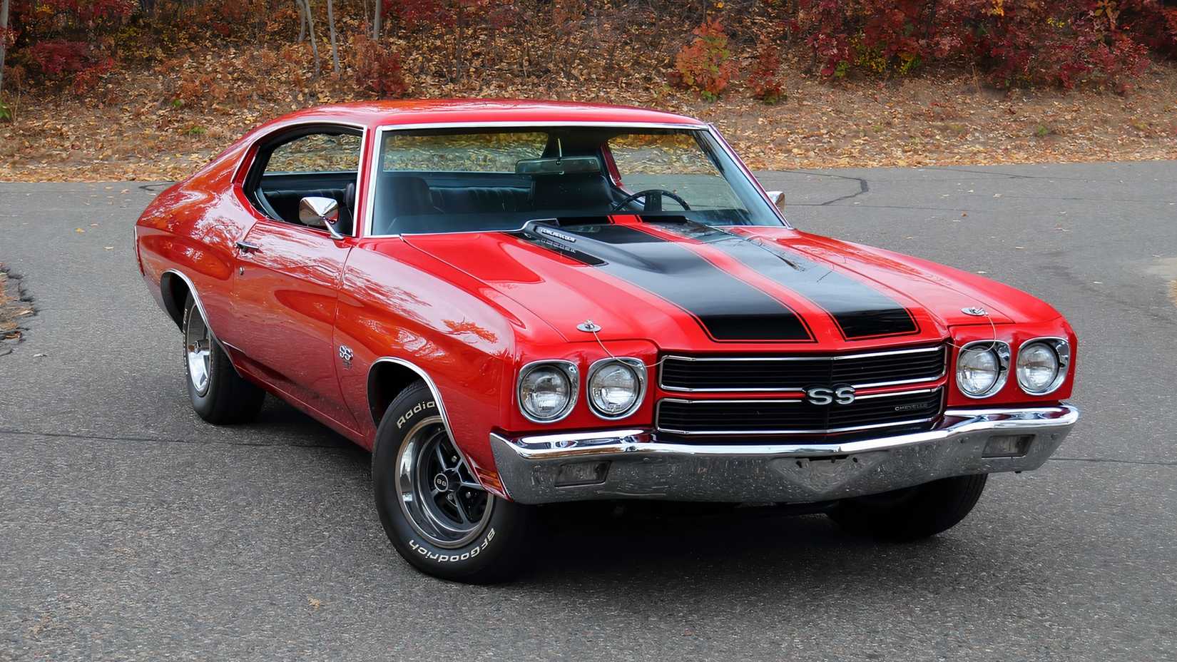 3/4 front view of 1970 Chevrolet Chevelle SS 454 LS6