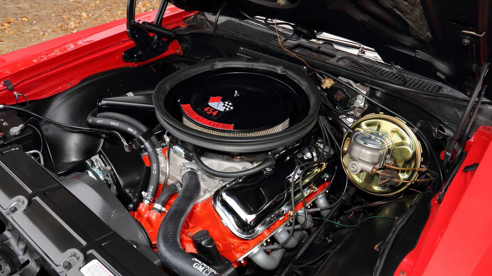 Engine of 1970 Chevrolet Chevelle SS 454 LS6