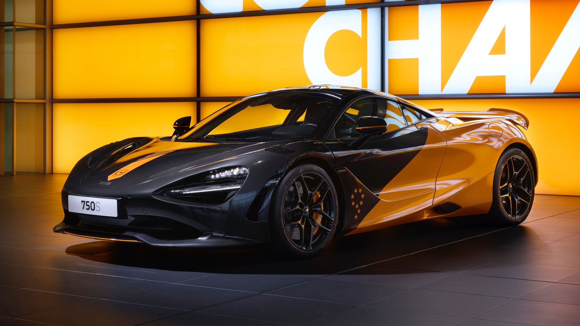 McLaren MCL38 Celebration Edition 750S