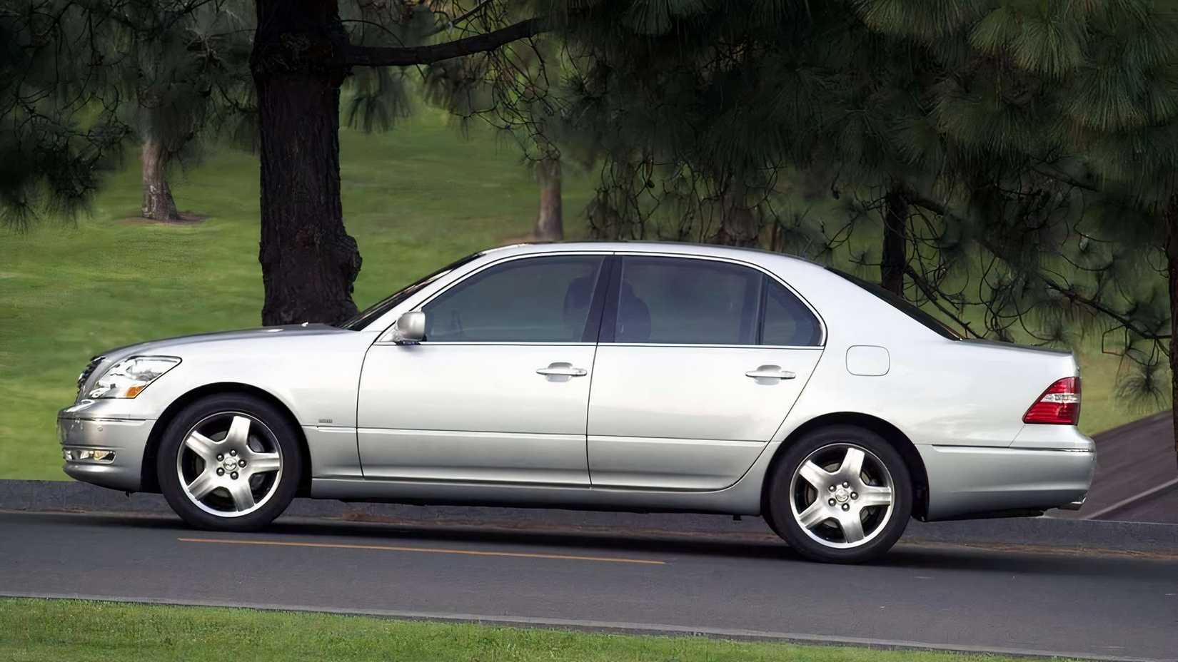 Lexus LS 430 de terceira geração 2004, perfil lateral
