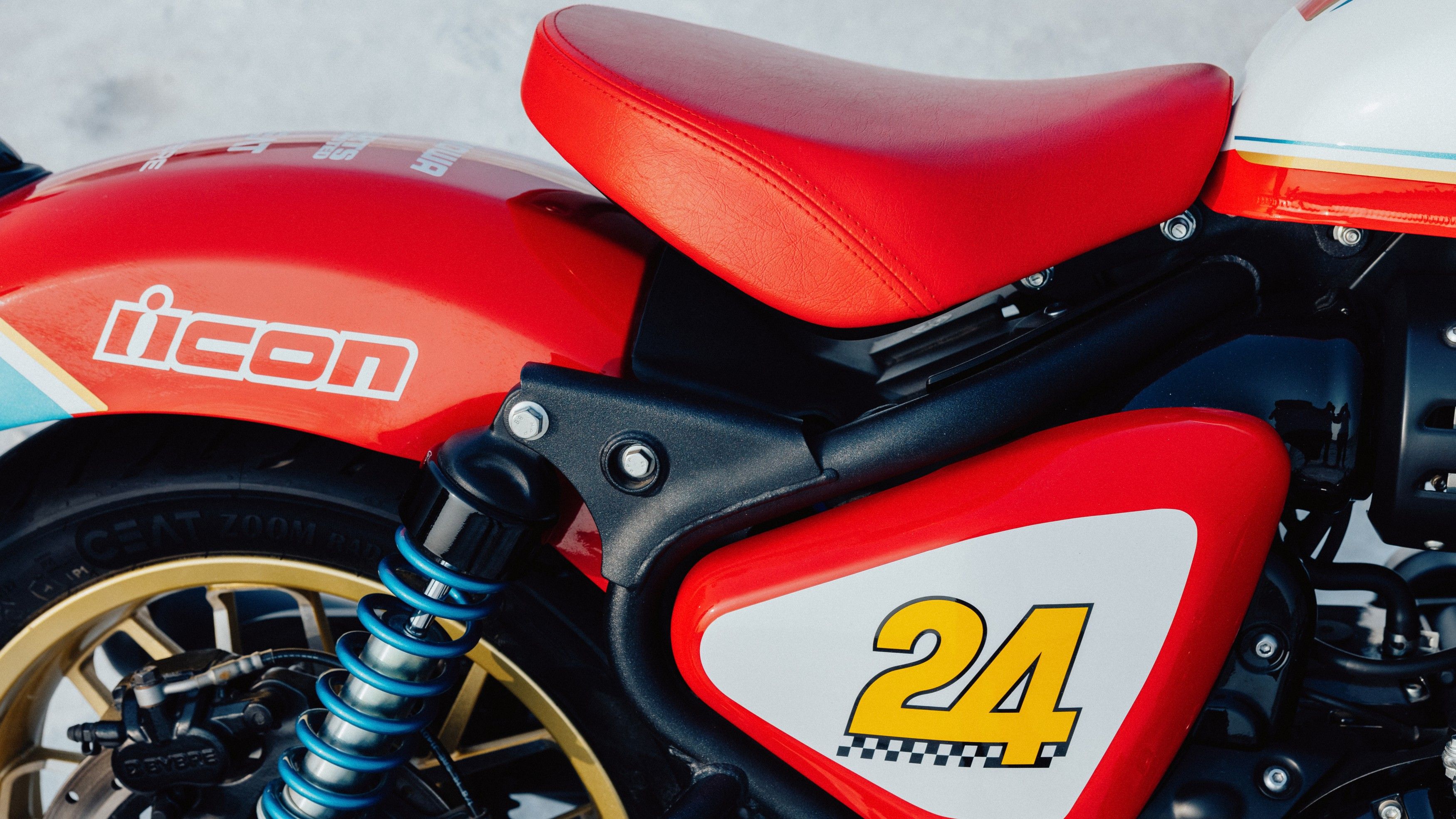 This Special Royal Enfield Shotgun 650 Has Unmatched American Swagger
