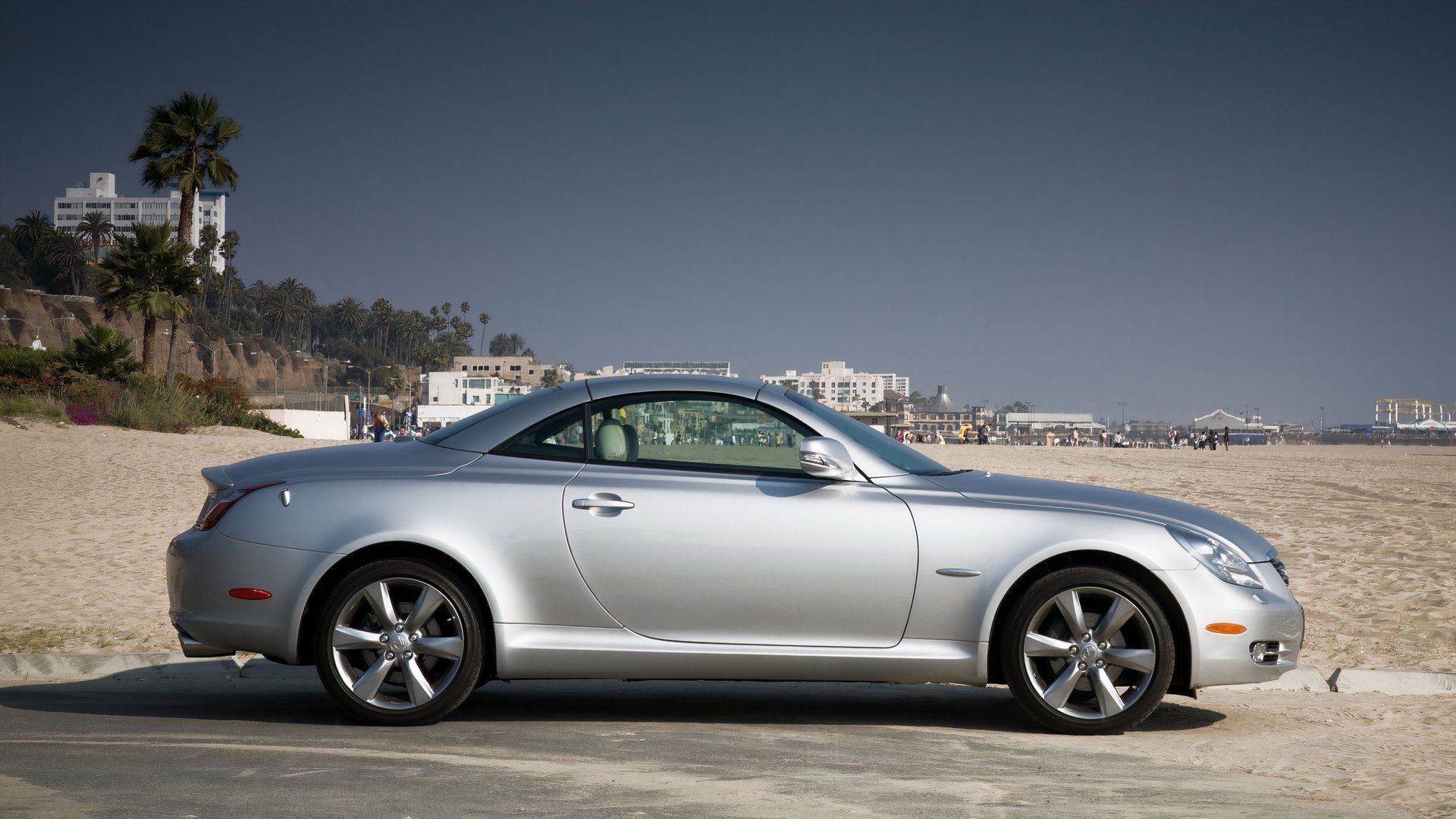 10 Used Convertibles That Blend Luxury And Affordability