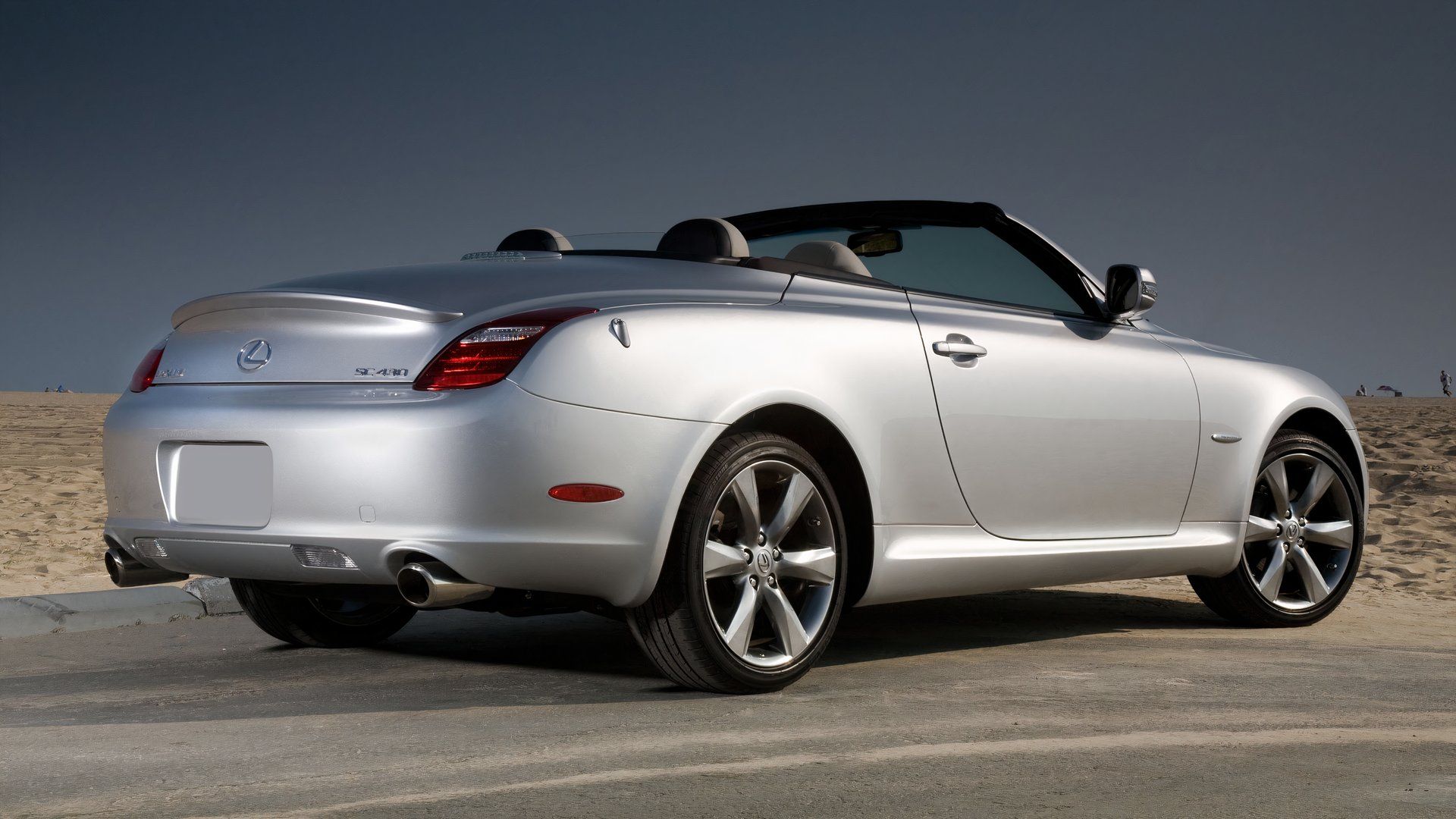 10 Used Convertibles That Blend Luxury And Affordability