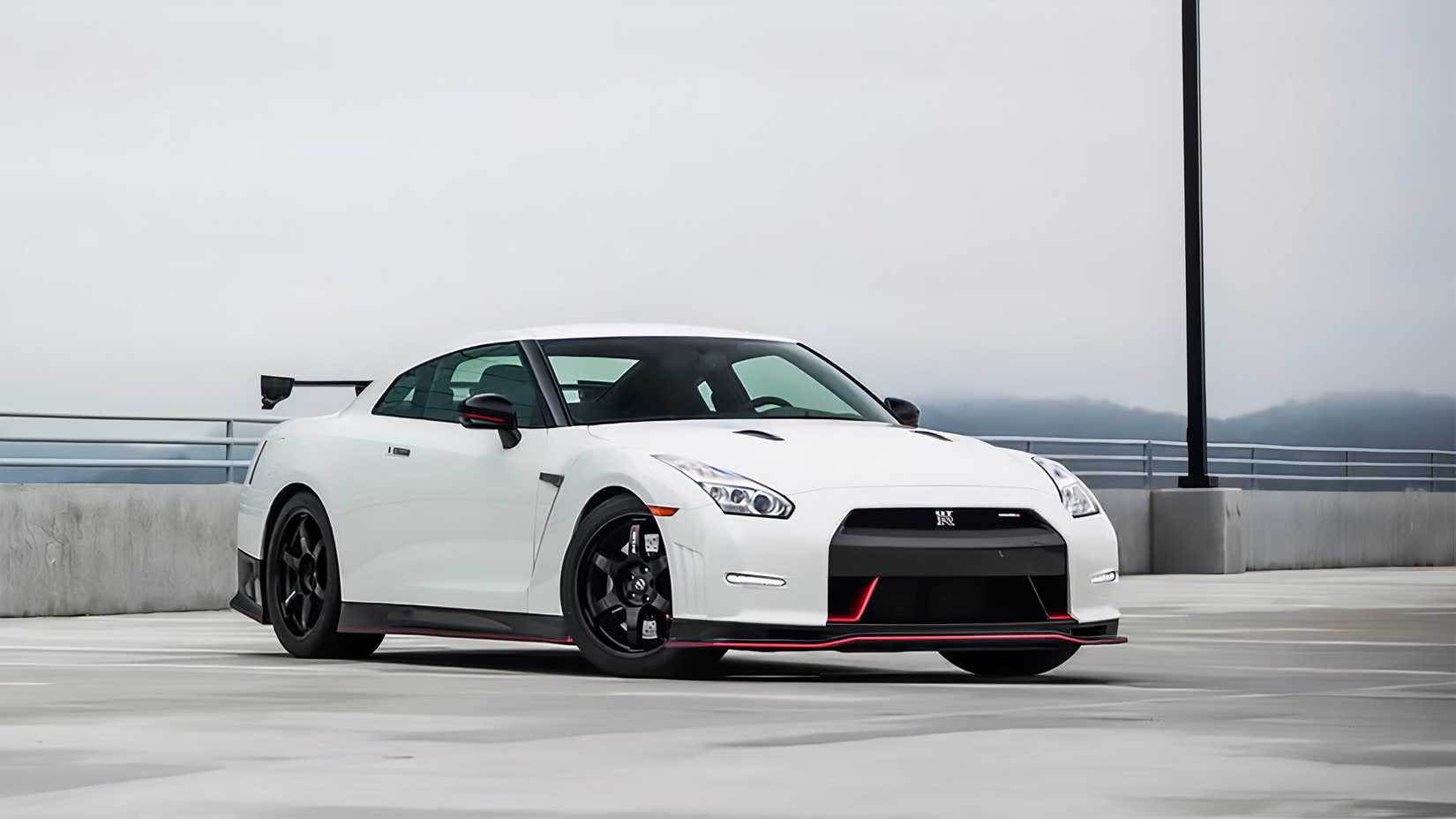 A White 2015 Nissan GT-R Nismo