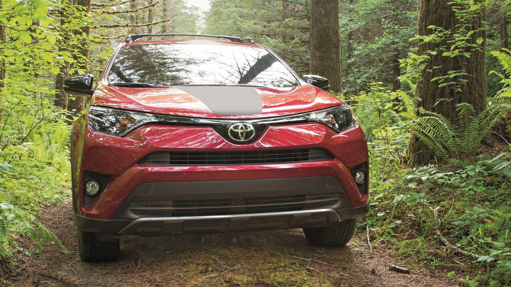 2018 Toyota RAV4 front
