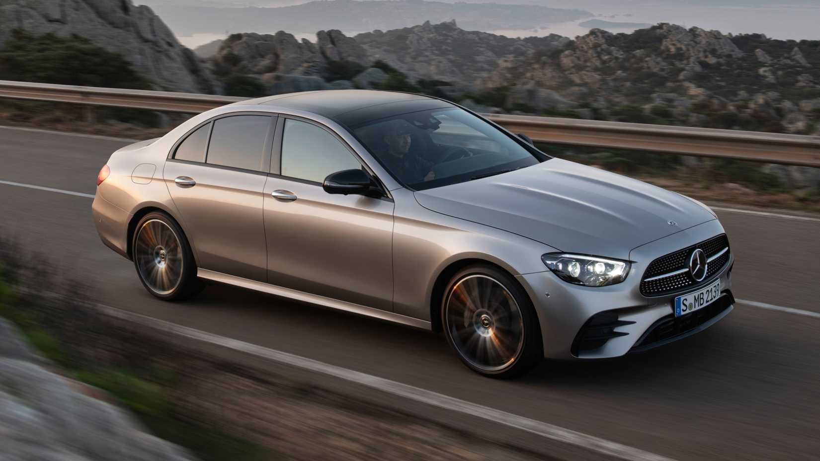2020 Mercedes-Benz E-Class front 3/4 action