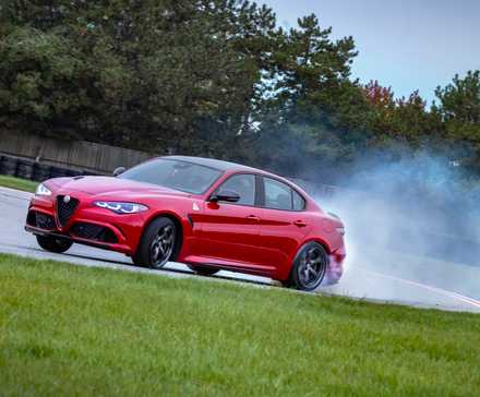 2024 Alfa Romeo Giulia Quadrifoglio Drifting