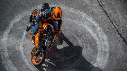2024 KTM 390 Duke Burnout