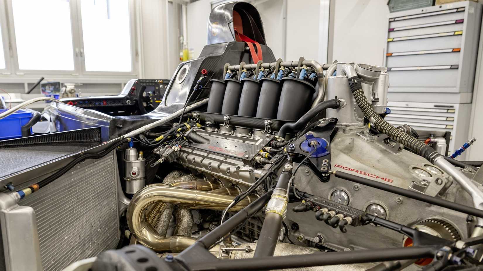 Motor Porsche LMP2000 V-10