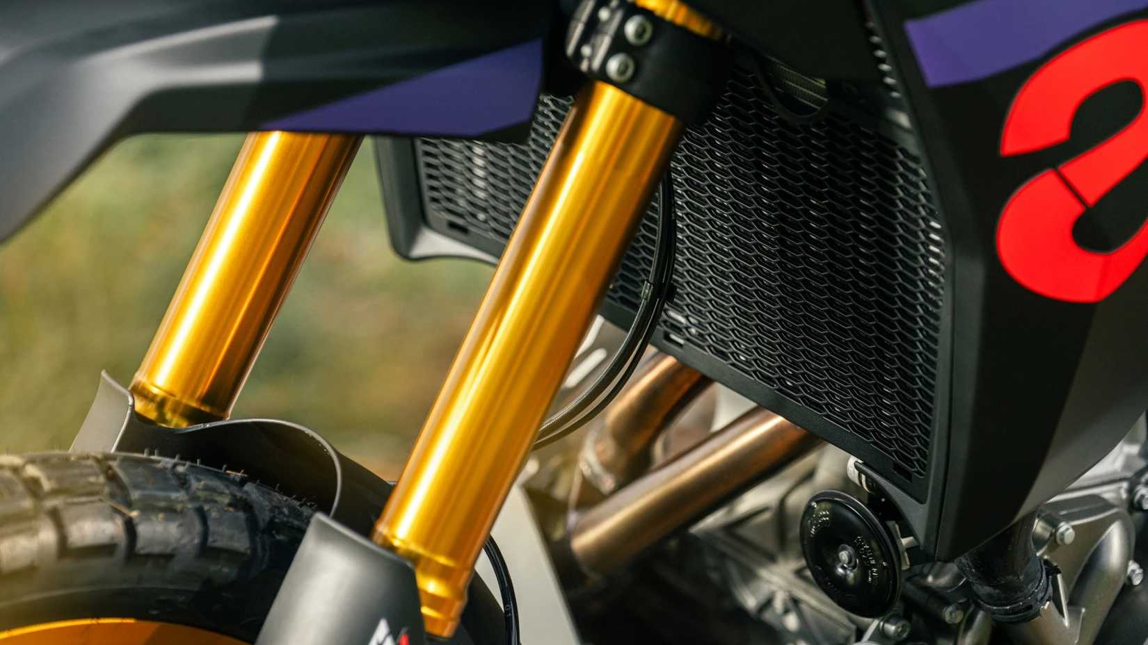2025 Aprilia Tuareg Rally Forks