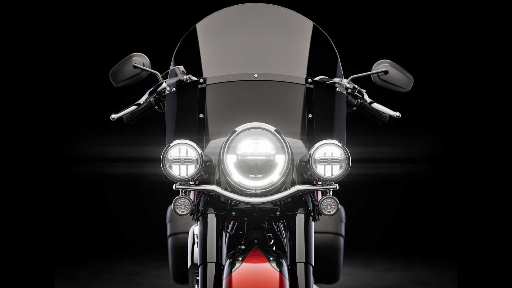 Detalhe frontal em close da Harley-Davidson Heritage Classic 2025