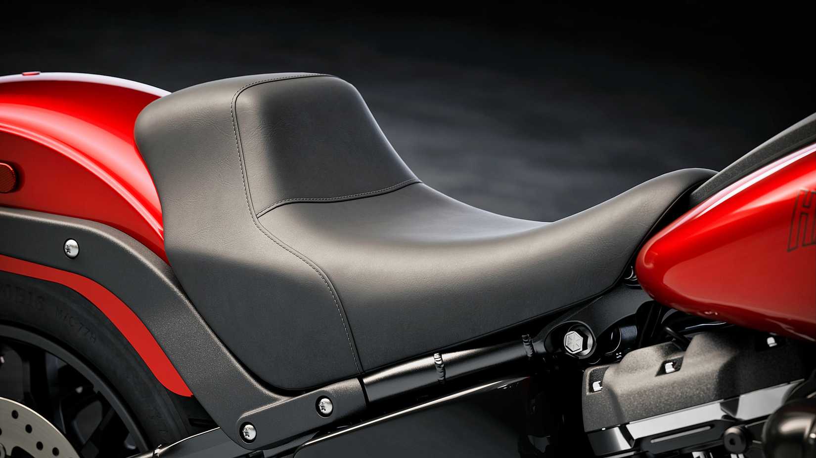 2025 Harley-Davidson Low Rider S saddle close-up detail