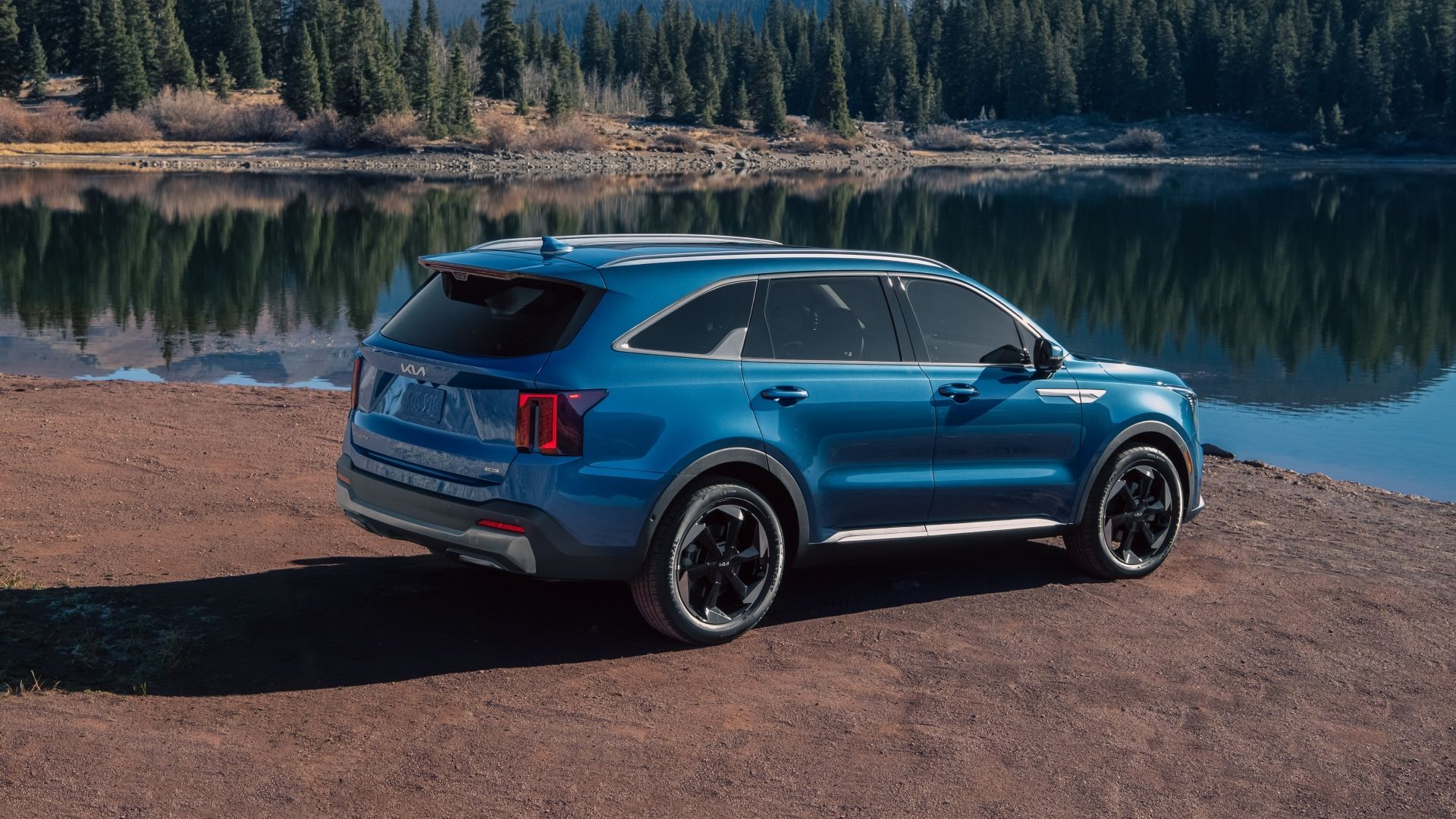 10 Alternatives To The 2026 Lexus RX Hybrid