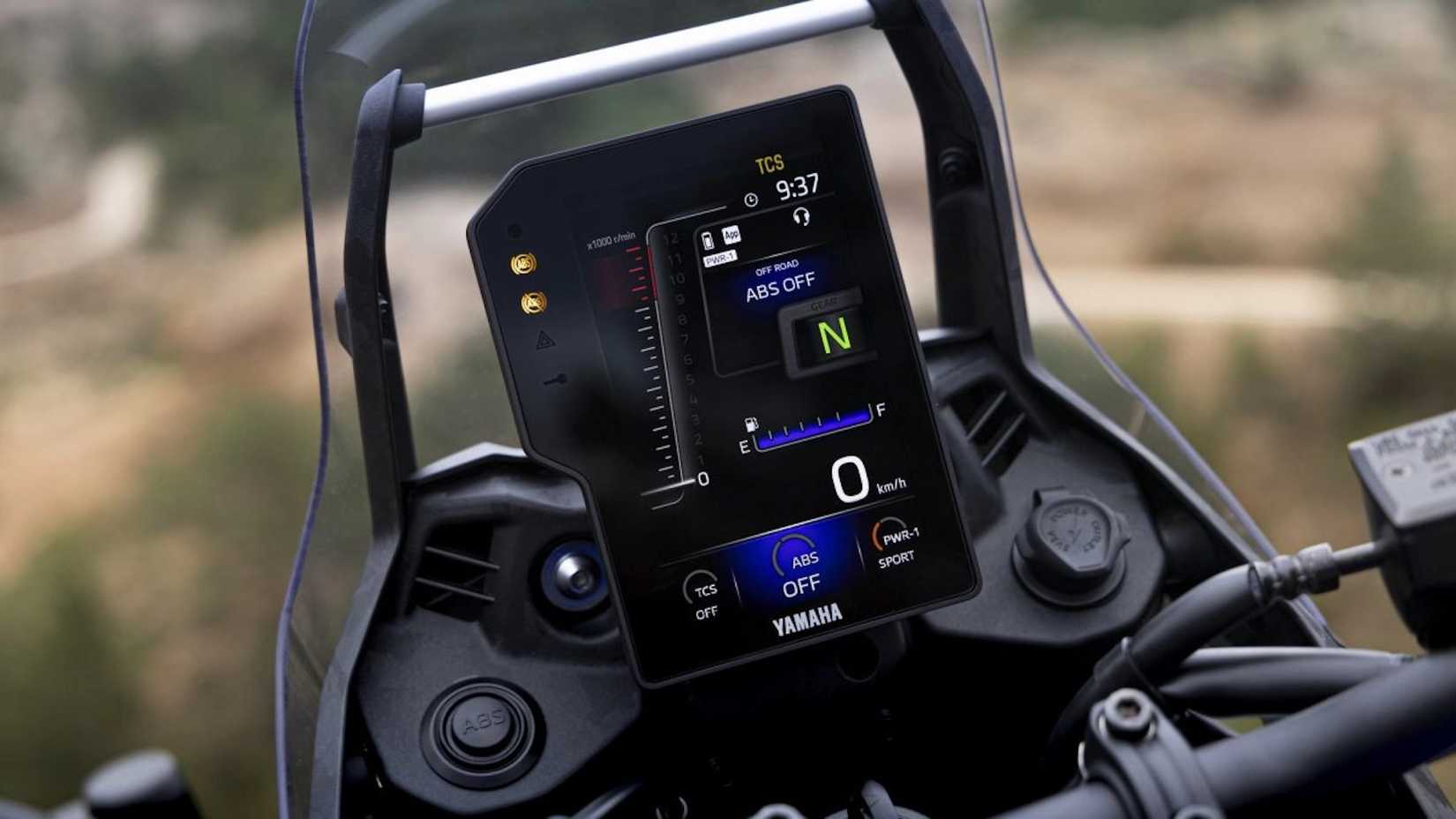 2025 Yamaha Tenere 700 dash