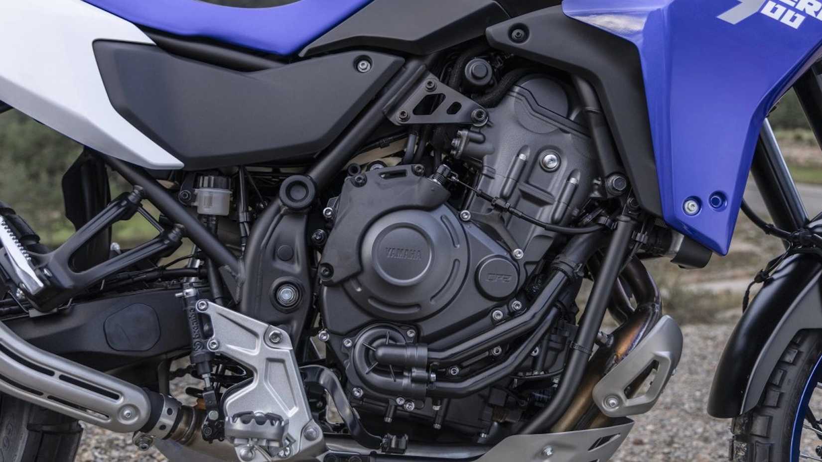 Tenere 700 engine