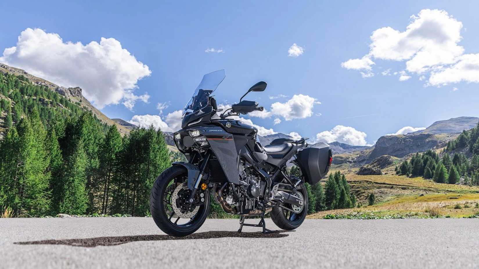 2025 Yamaha Tracer 9 touring ready hd wallaper