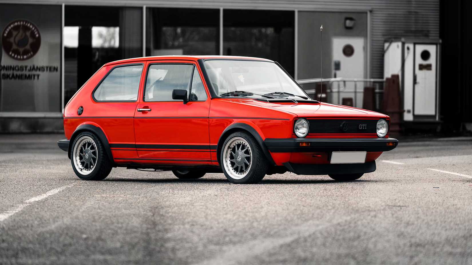 Dodge Omni GLH-S. Volkswagen Golf GTI-18