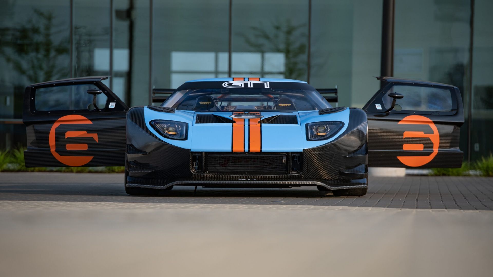 Lynx GT1 Unleashes 1,200 HP: A Ford GT Restomod with Le Mans DNA
