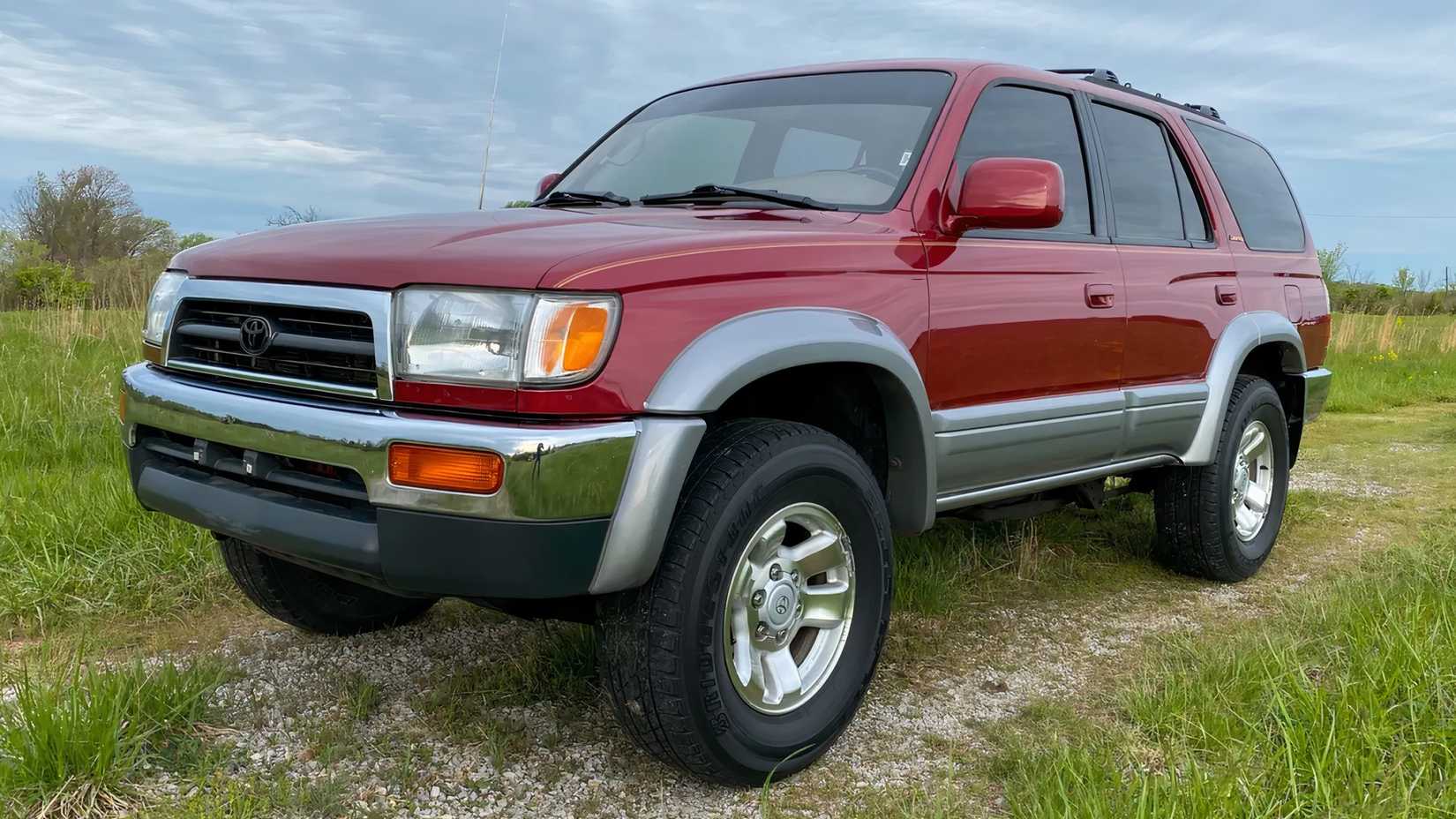 1996 Toyota 4Runner Limited, frente 3/4