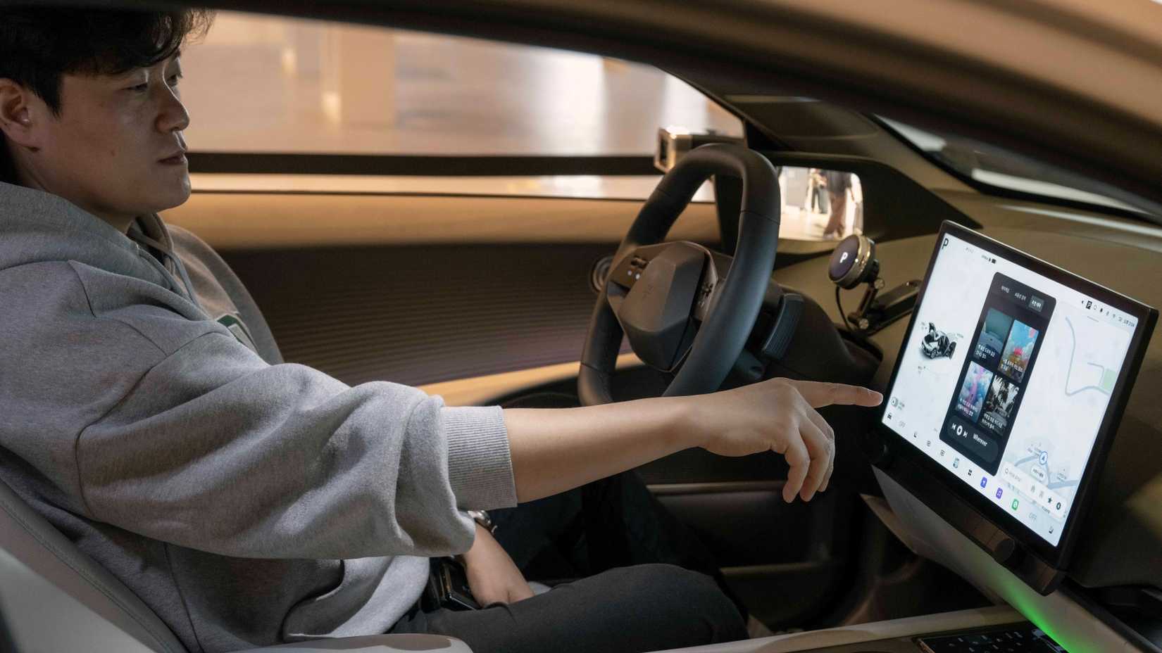Hyundai Pleos Software Division Vehicle Interior