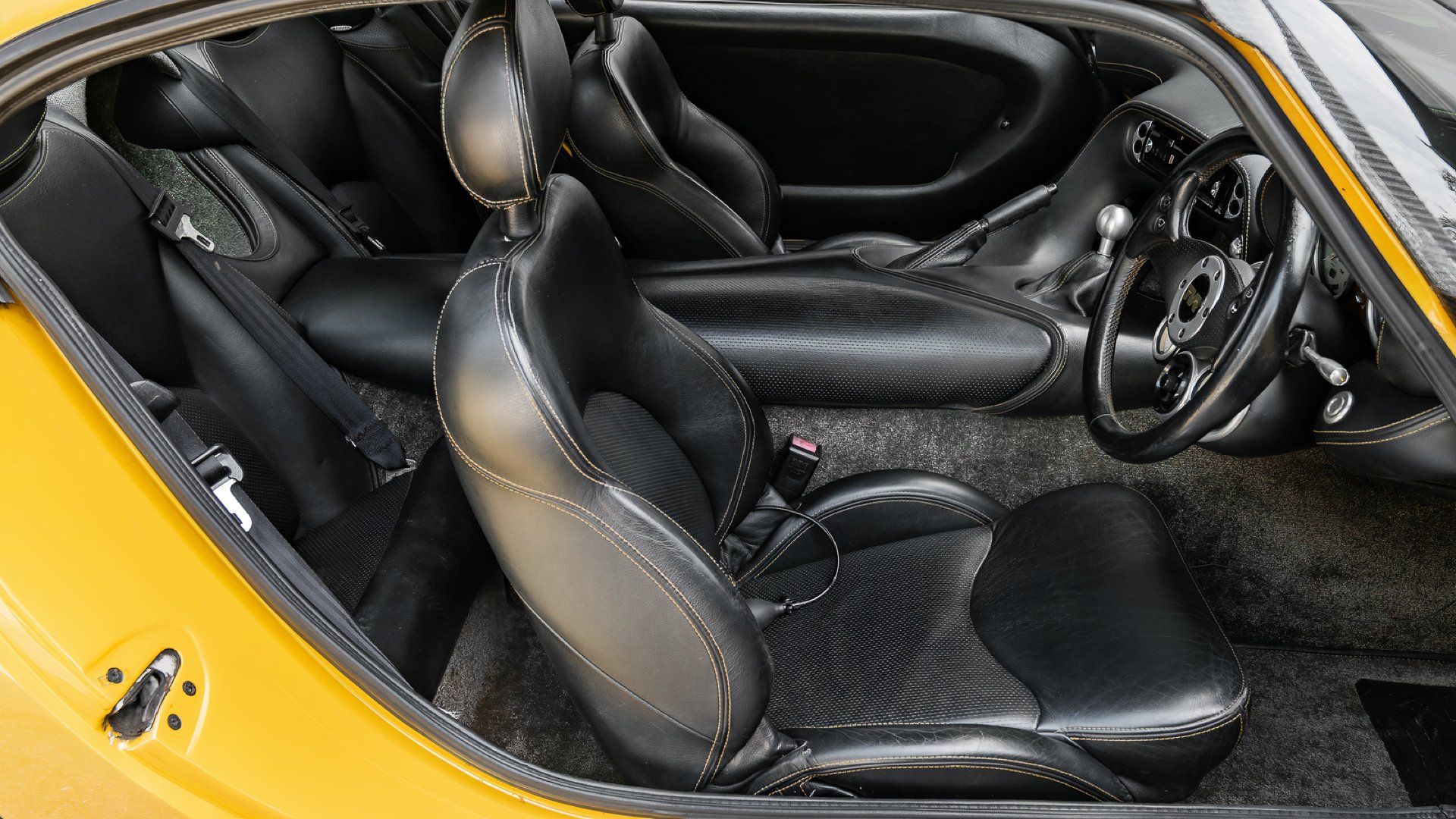 1998 TVR Cerbera 4.2 interior