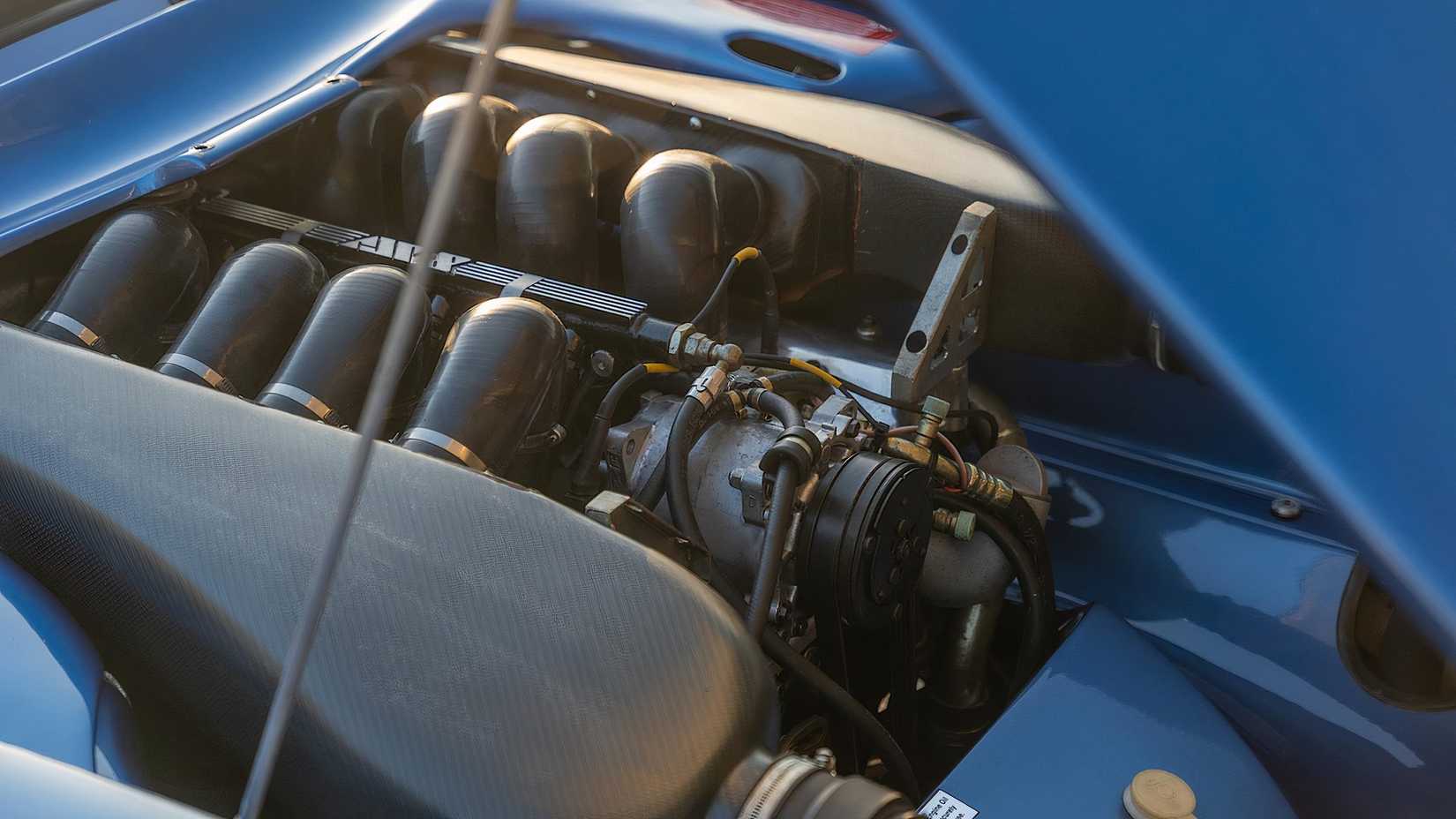 1999 TVR Cerbera 4.5 engine bay