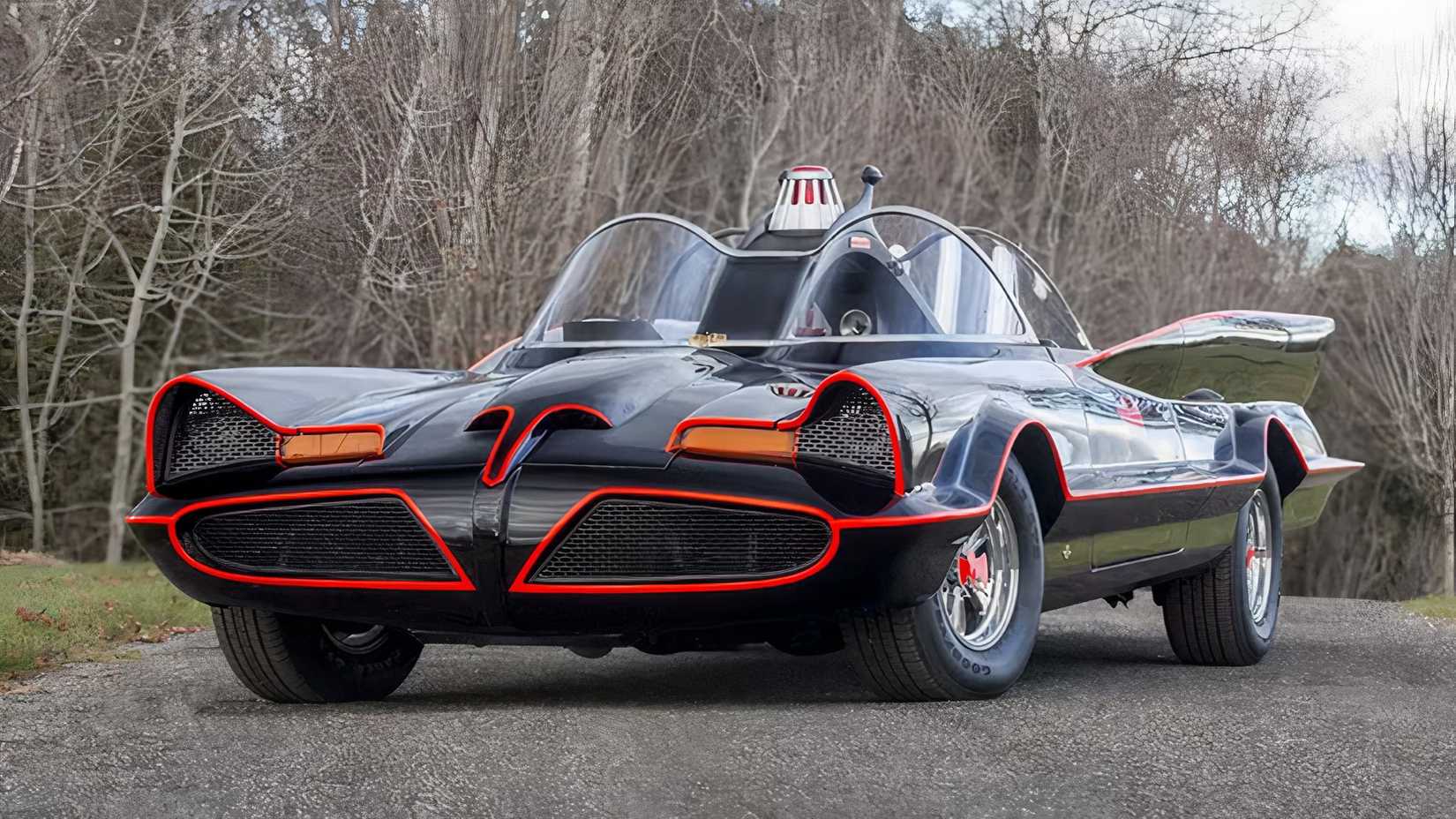 Batmobile Replica built by Gotham Garage parked