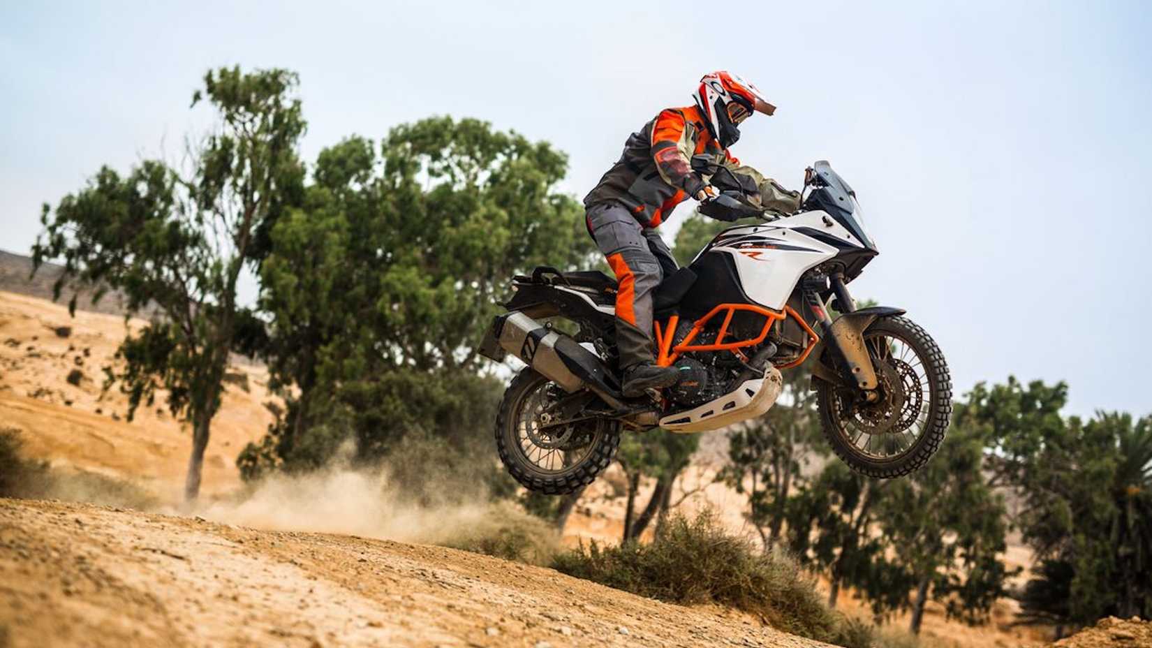 1090 ADVENTURE R jump