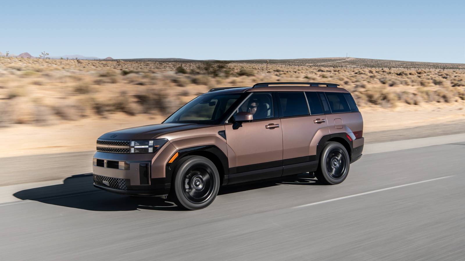 The Hybrid SUV That’s Quietly Making Toyota Nervous In 2026