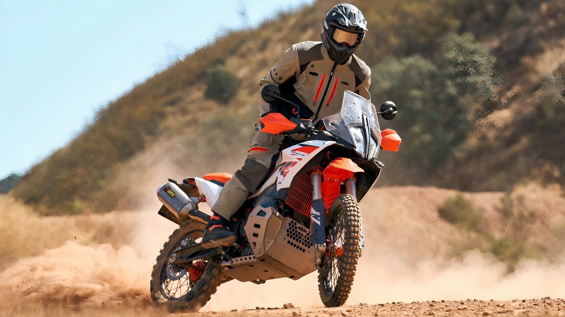 2025 KTM 890 Adventure R sliding in dirt hd adventure bike wallpaper