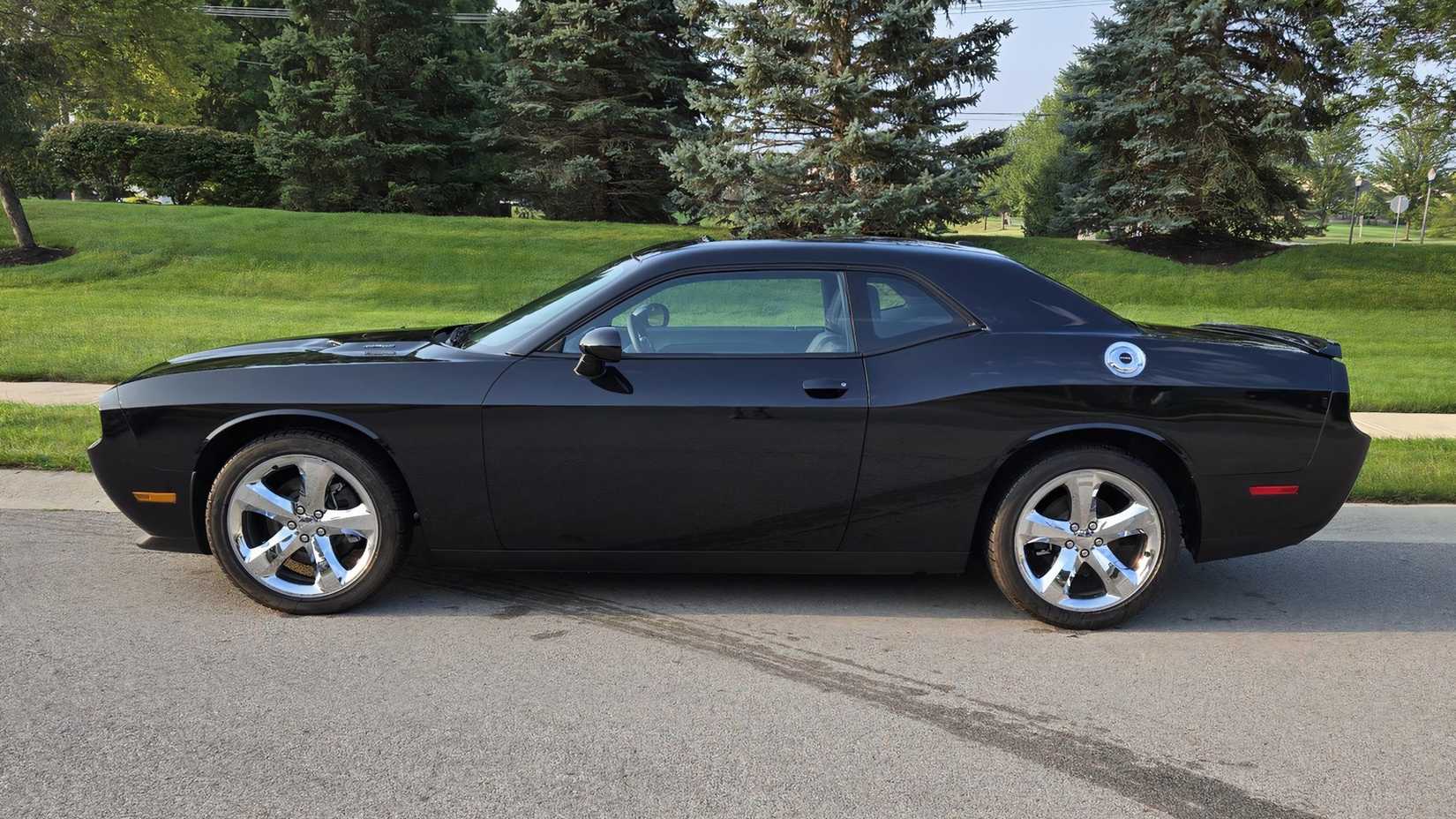 10 V8 Muscle Cars You Can Buy For Under $15,000