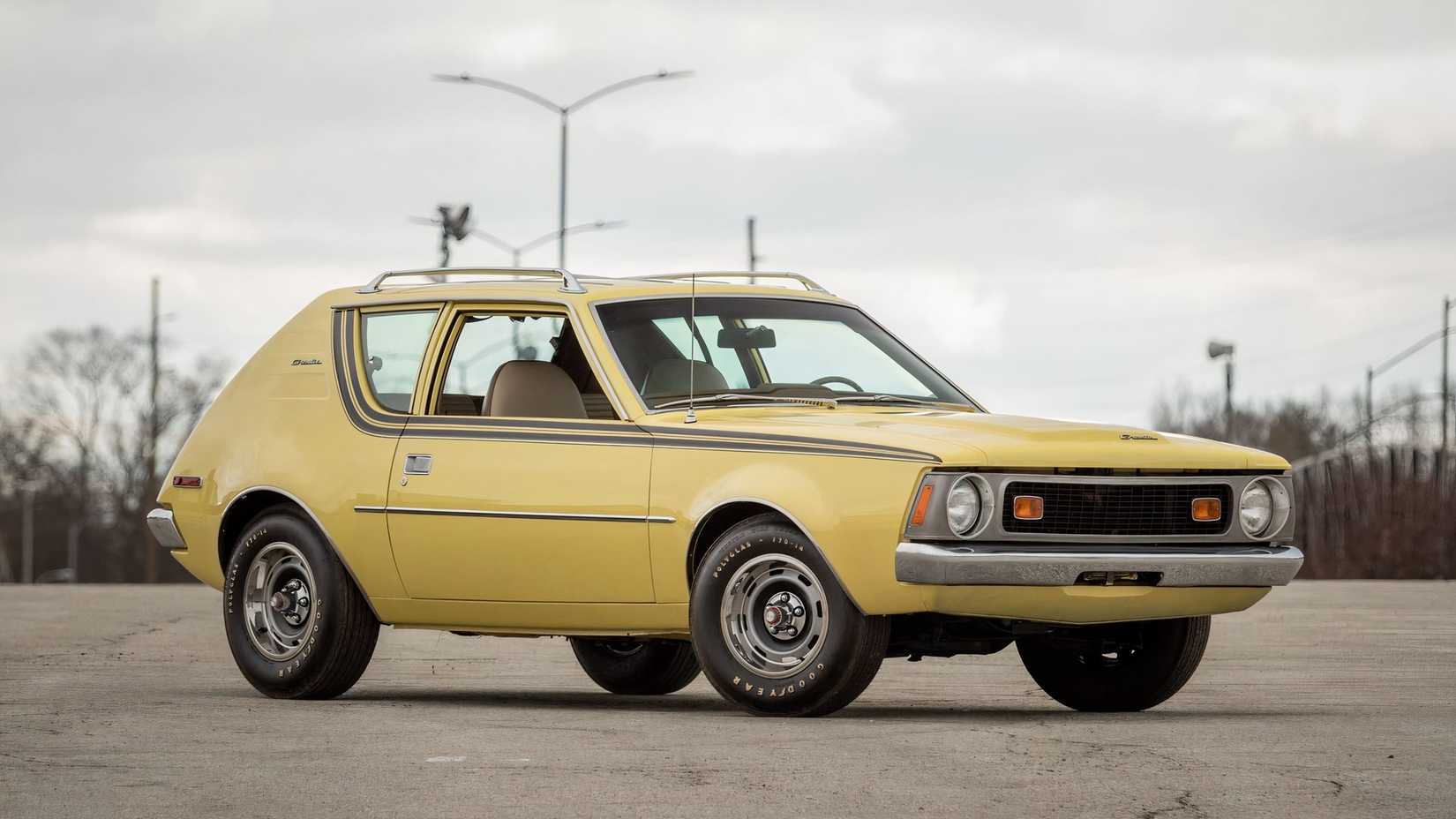 3/4 side view of 1972 AMC Gremlin