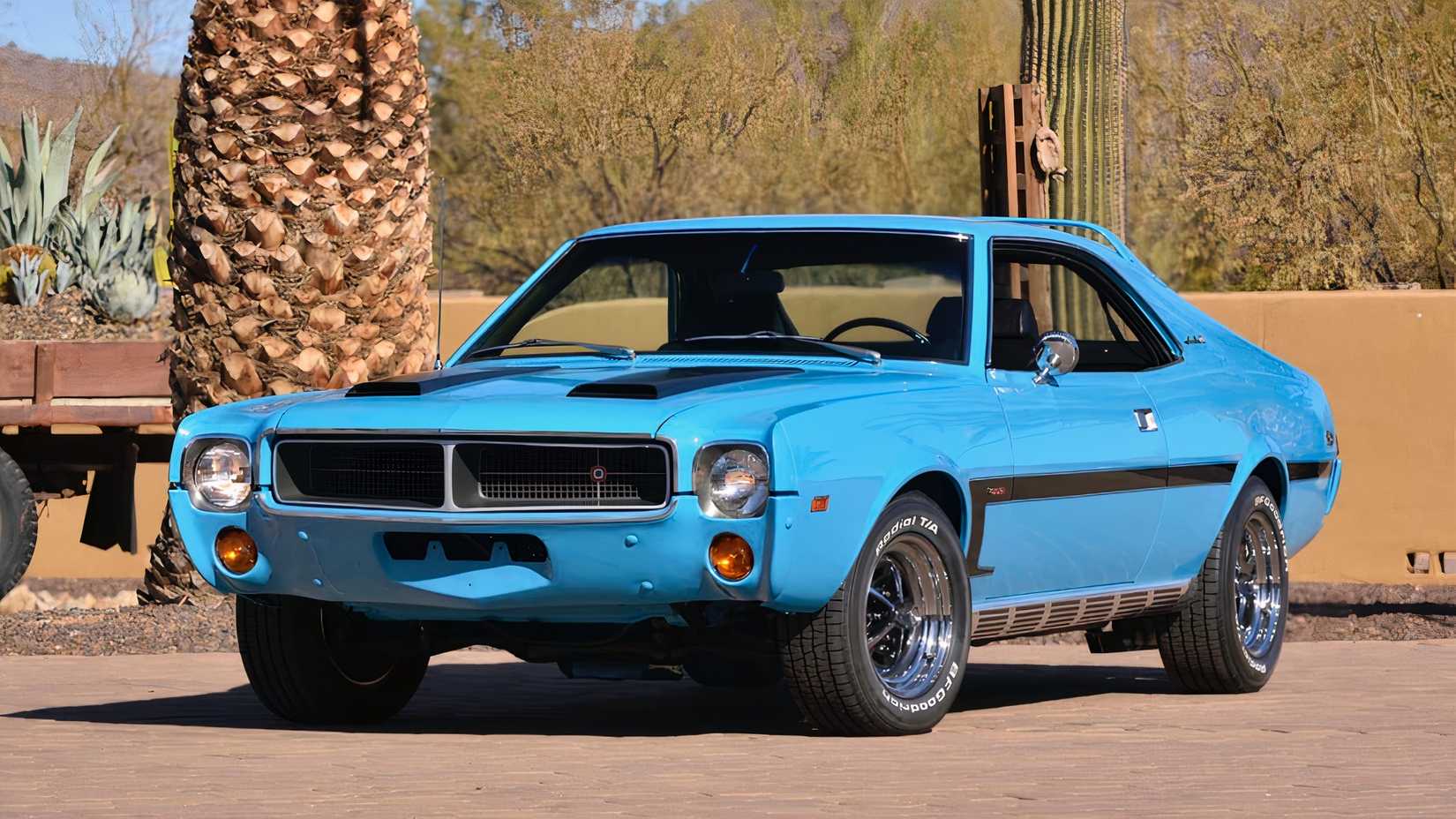 3/4 front view of 1969 AMC Javelin SST