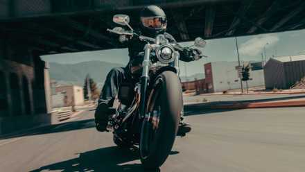 A Harley-Davidson 2025 com a maior autonomia de pilotagem