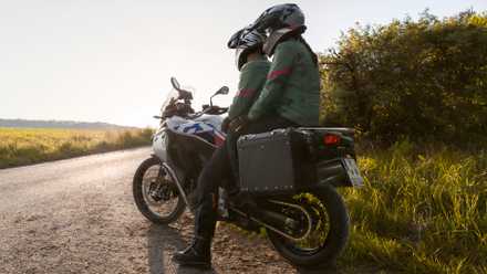 2025 BMW F 900 GS Adventure papel de parede hd