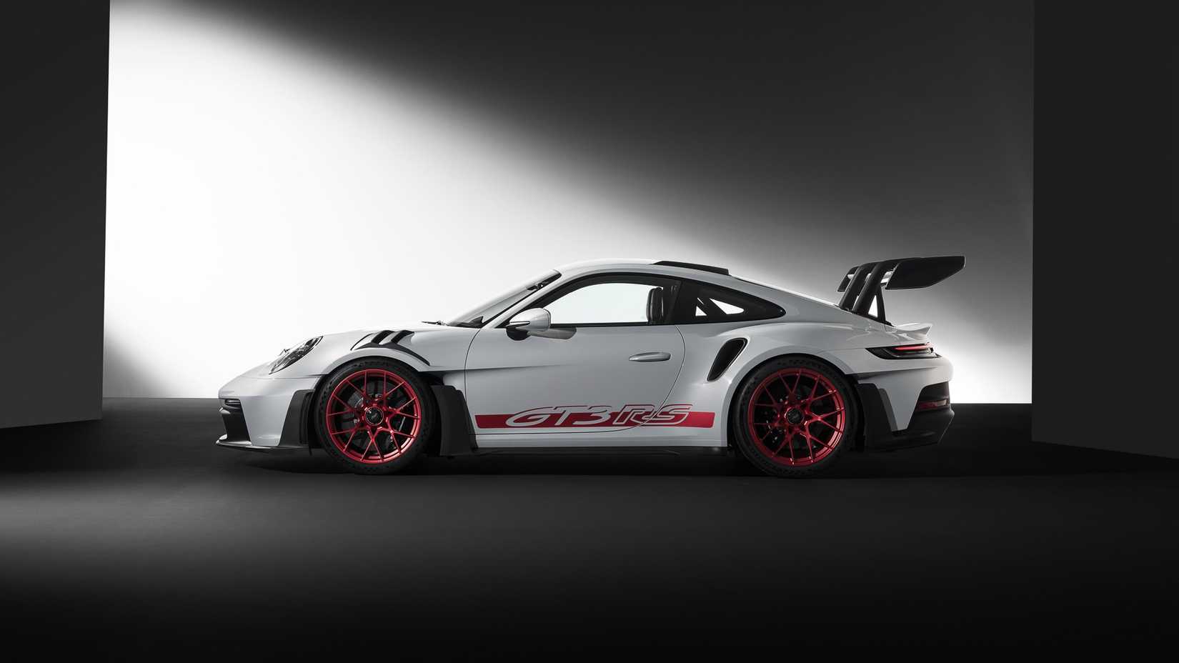 Porsche 911 GT3 RS-9-1