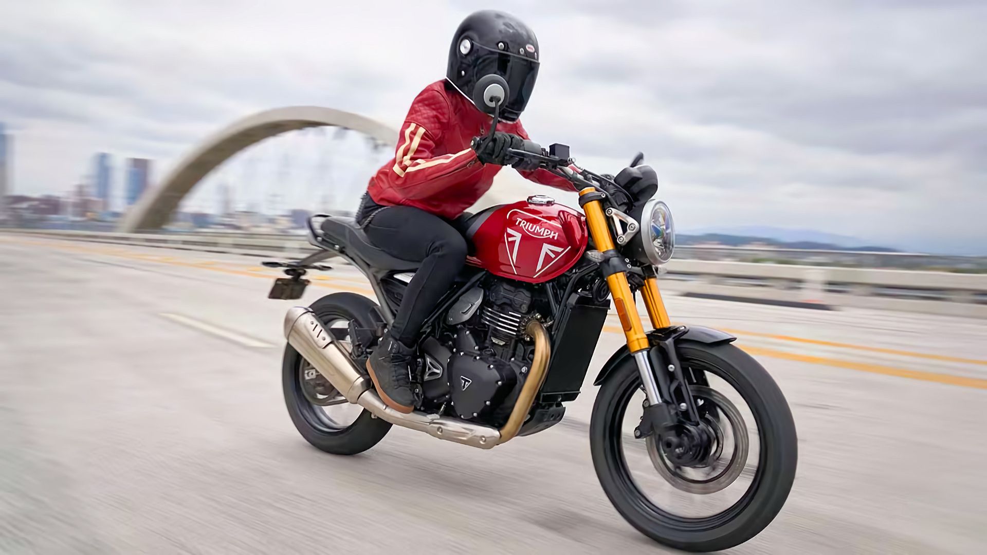Rider on a 2025 Triumph Speed 400