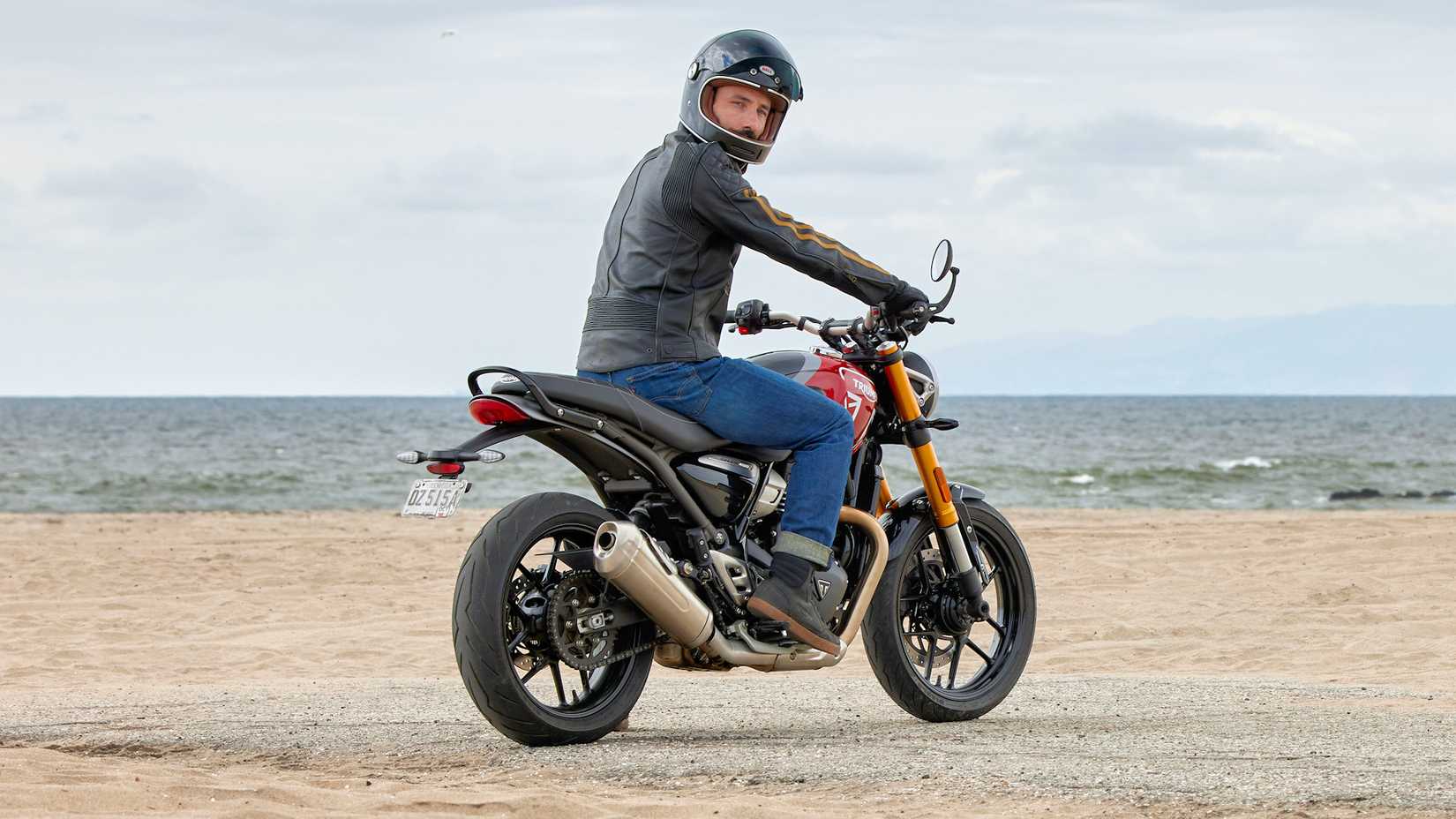 Rider sitting on a 2024 Triumph Speed 400