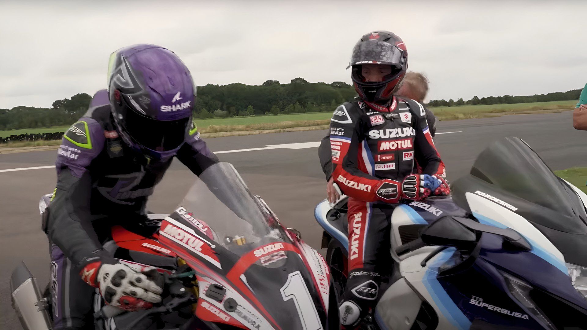 Watch The 370-HP Suzuki SuperBusa Smoke A WSBK Race Bike