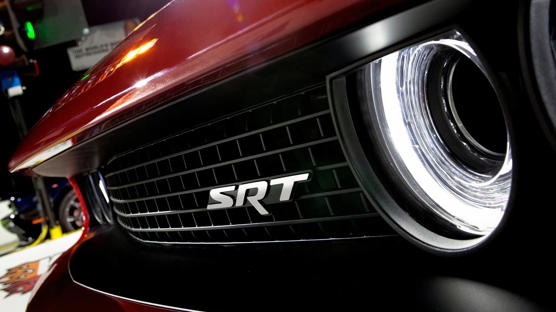 2015 Dodge Challenger SRT Hellcat, closeup of grille and light