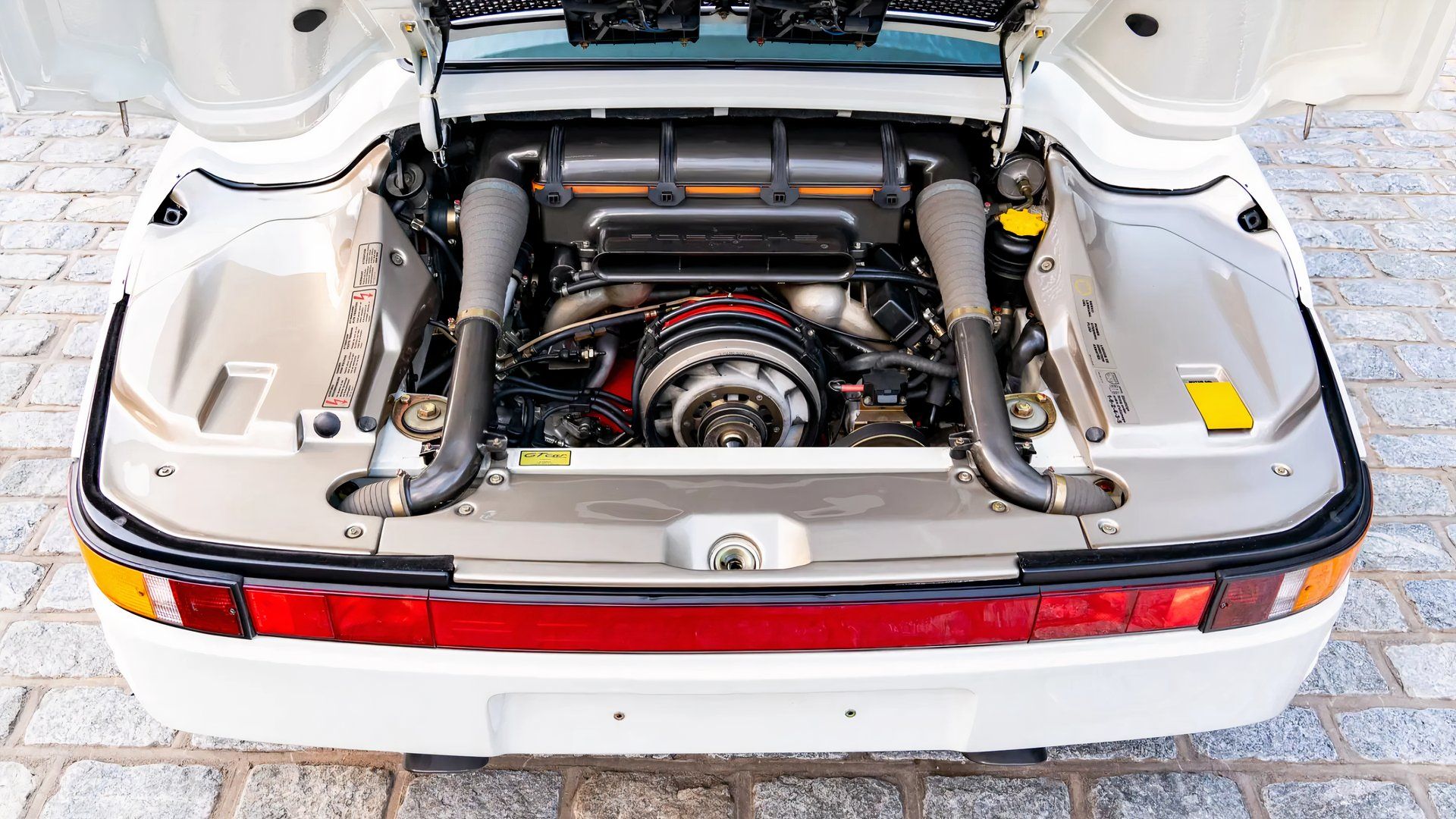 How the Porsche 959 Became The Supercar That Time Can't Touch