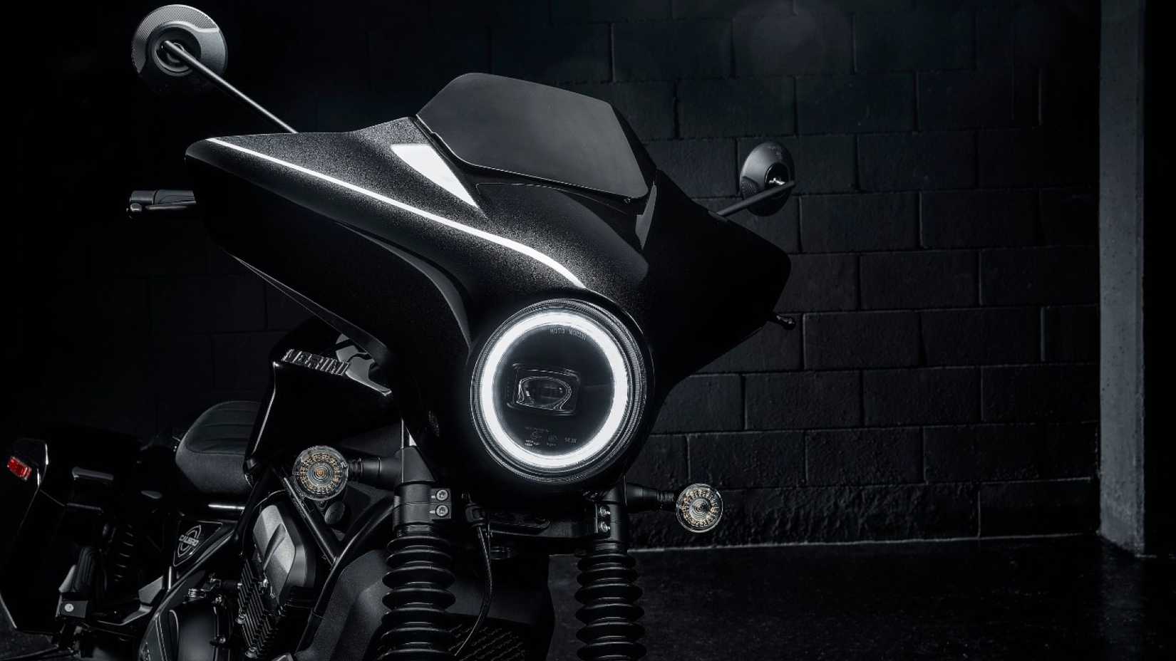 2025 Moto Morini Calibro 700 Bagger batwing fairing