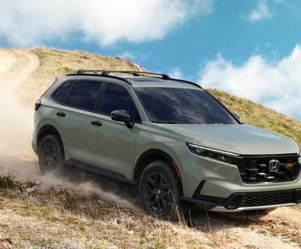 2026 Honda CR-V TrailSport Híbrido Ângulo Dianteiro Com Sujeira